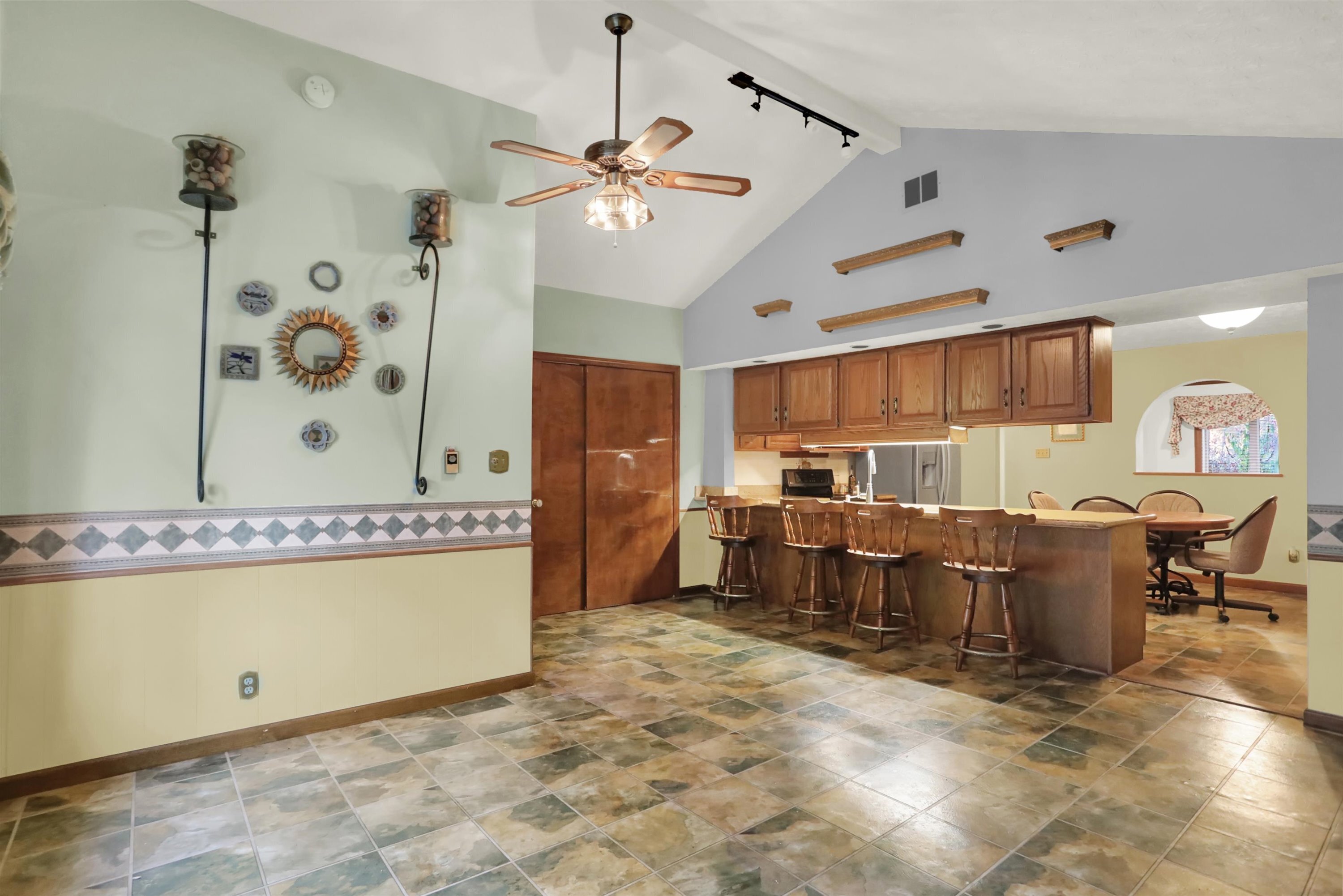 6947 Rio Grande Drive Indianapolis, IN 46217 - Photo 8 of 19