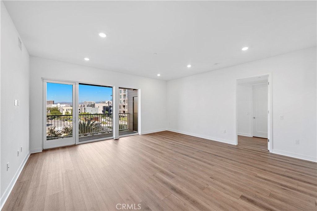 3404 Rivington Irvine, CA 92612 - Photo 4 of 30