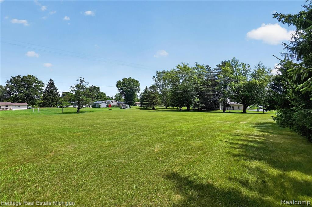 14038 Hogan Road Linden, MI 48451 - Photo 47 of 53