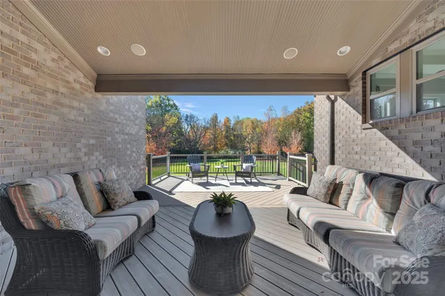 $1,624,000 | 308 Wheatberry Hill Drive, Matthews, NC 28104