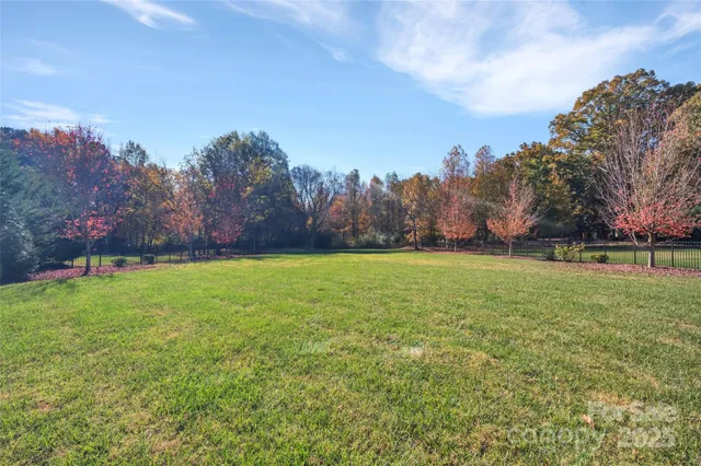 $1,624,000 | 308 Wheatberry Hill Drive, Matthews, NC 28104