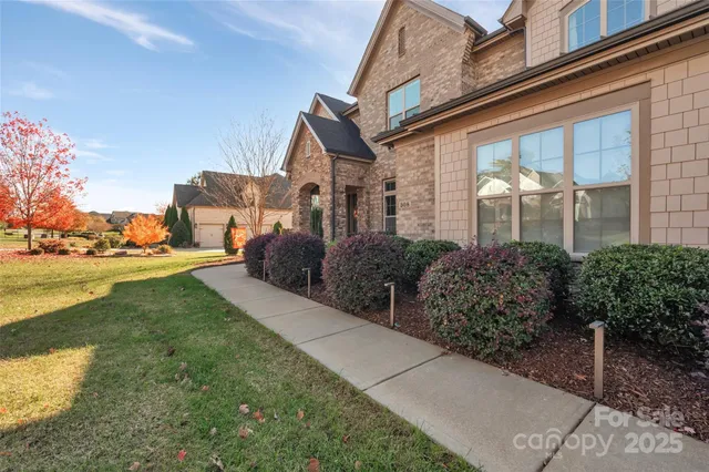 $1,624,000 | 308 Wheatberry Hill Drive, Matthews, NC 28104