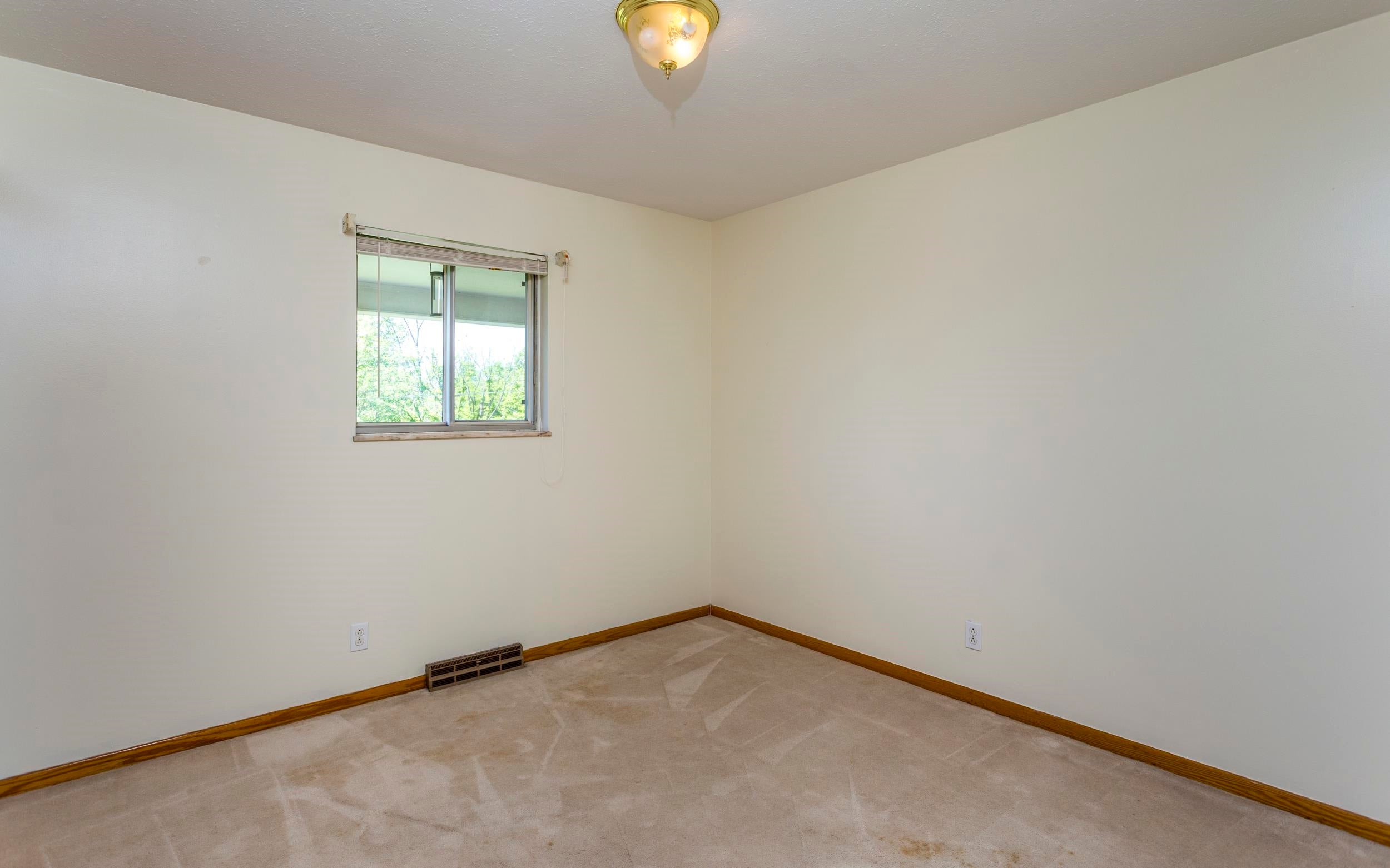 982 Ardel Road Wayne, WV 25570 - Photo 14 of 32 Gallery Image 14
