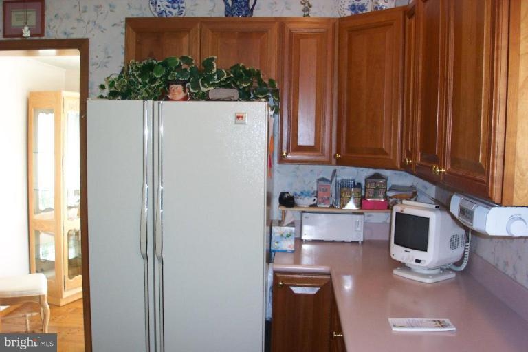 4322 Belle Grove Road Brooklyn, MD 21225 - Photo 10 of 21 Kitchen #2