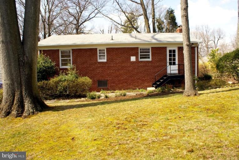 11513 Soward Drive Silver Spring, MD 20902 - Photo 2 of 14 Exterior #2