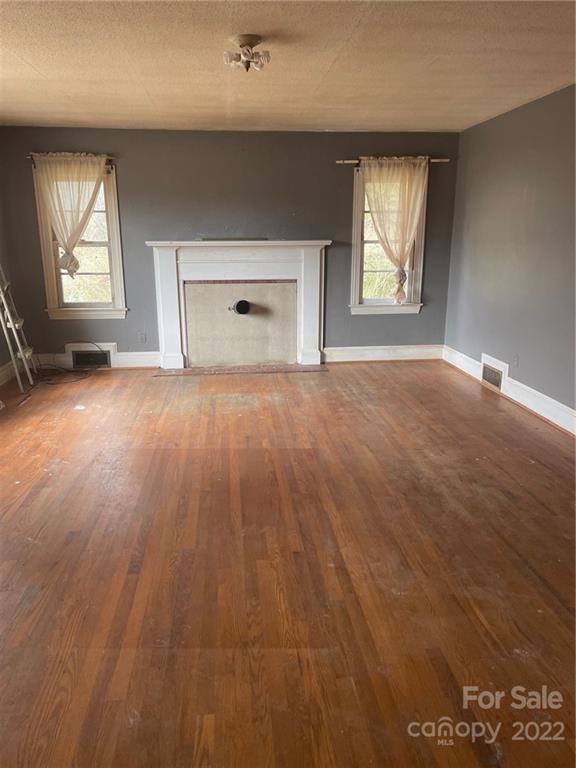 141 Fox Mountain Road Columbus, NC 28722 - Photo 8 of 9 Gallery Image 8