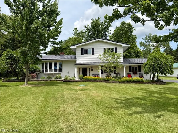 $359,000 | 15794 Mayfield Road, Huntsburg, OH 44046