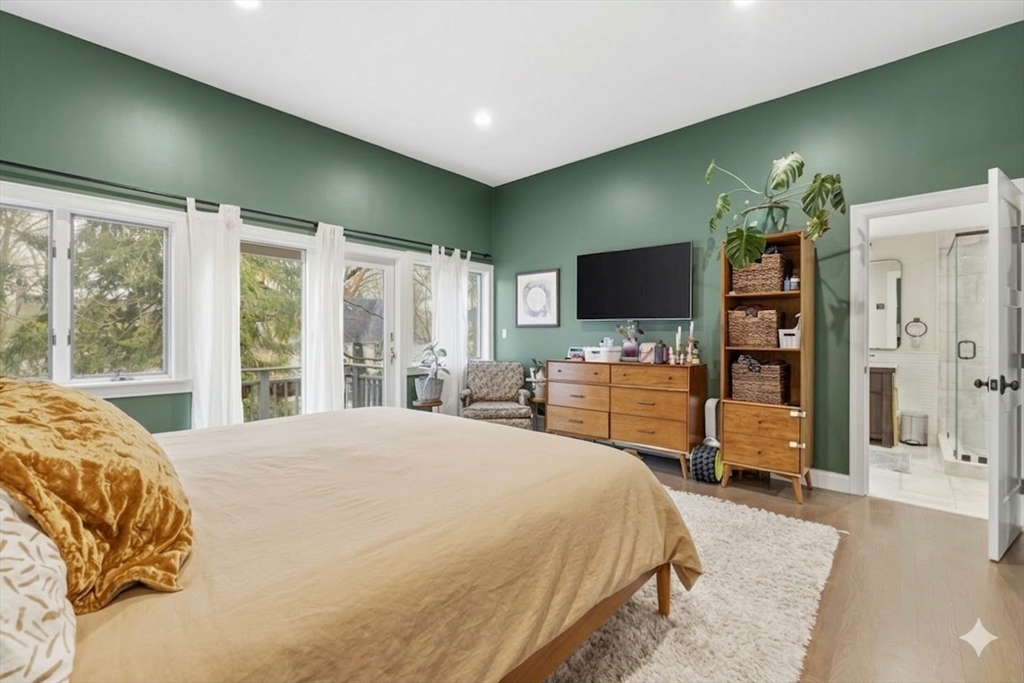 25 Clearwater Road Chestnut Hill, MA 02467 - Photo 17 of 36 Gallery Image 17