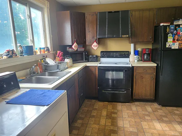 $240,000 | 185 Park Street, Berlin, NH 03570