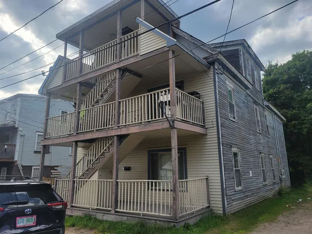 $240,000 | 185 Park Street, Berlin, NH 03570