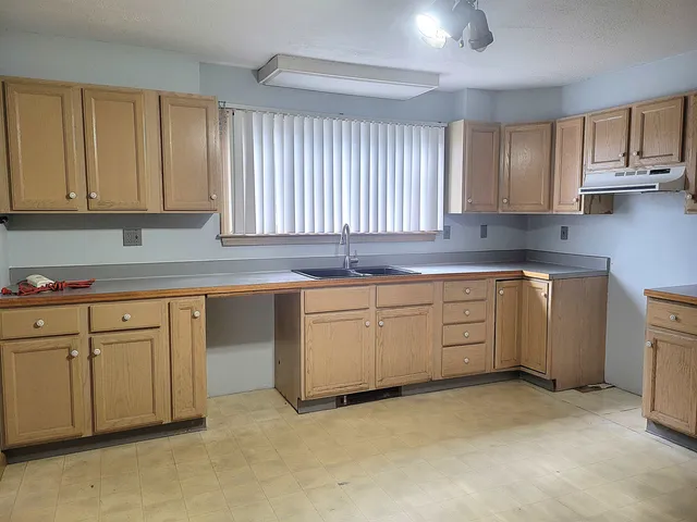 $240,000 | 185 Park Street, Berlin, NH 03570