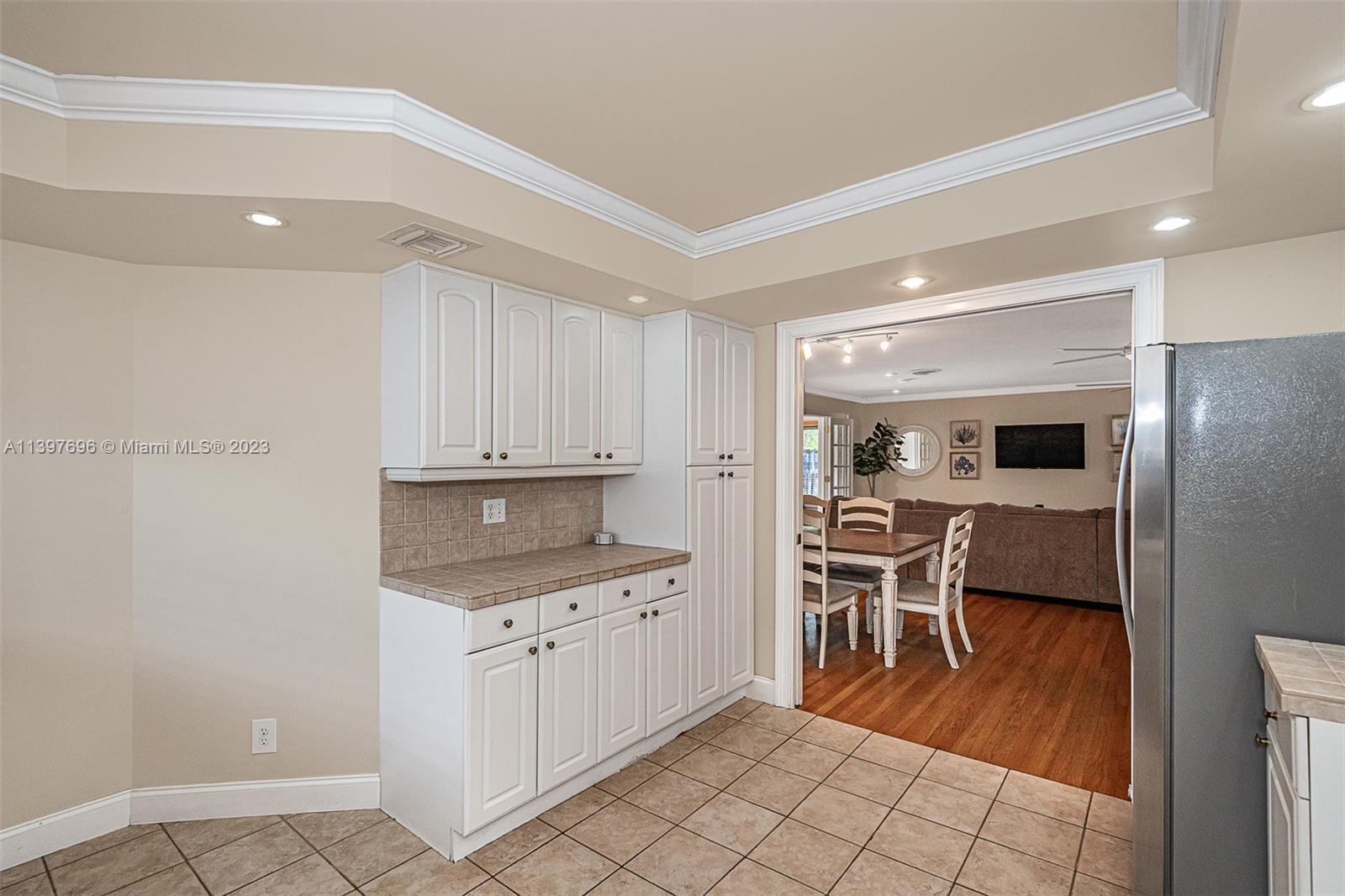 307 North Rainbow Drive Hollywood, FL 33021 - Photo 50 of 74