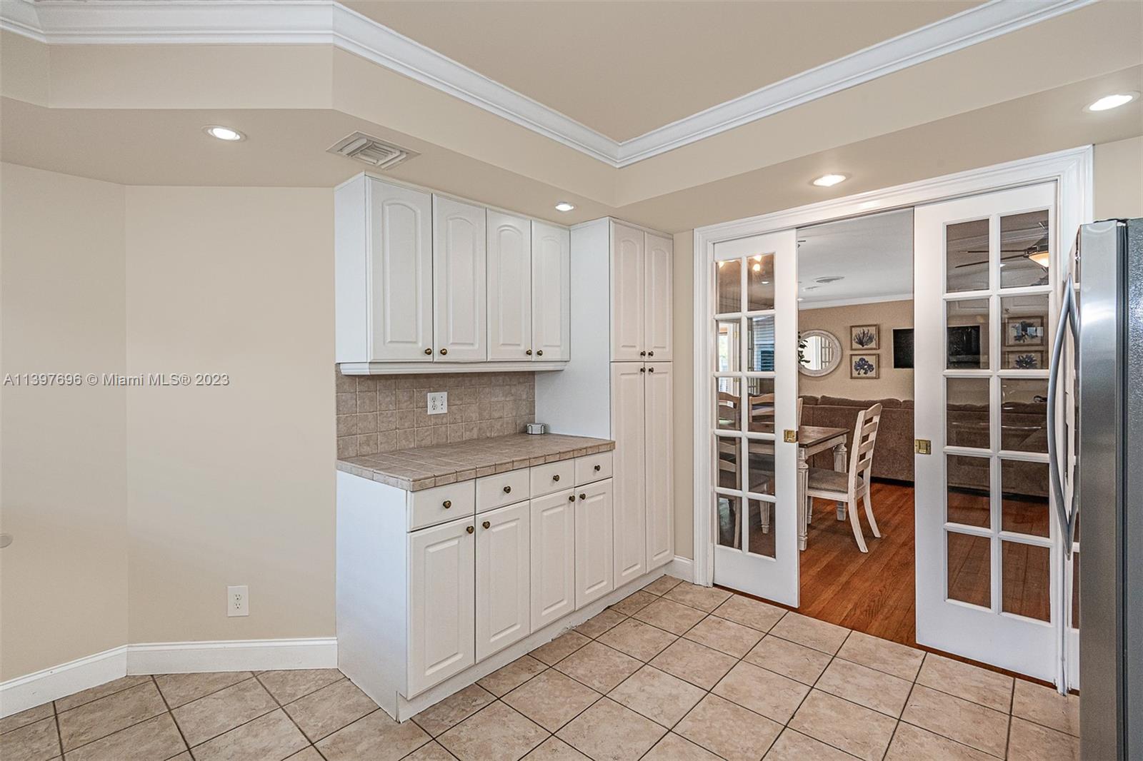 307 North Rainbow Drive Hollywood, FL 33021 - Photo 52 of 74