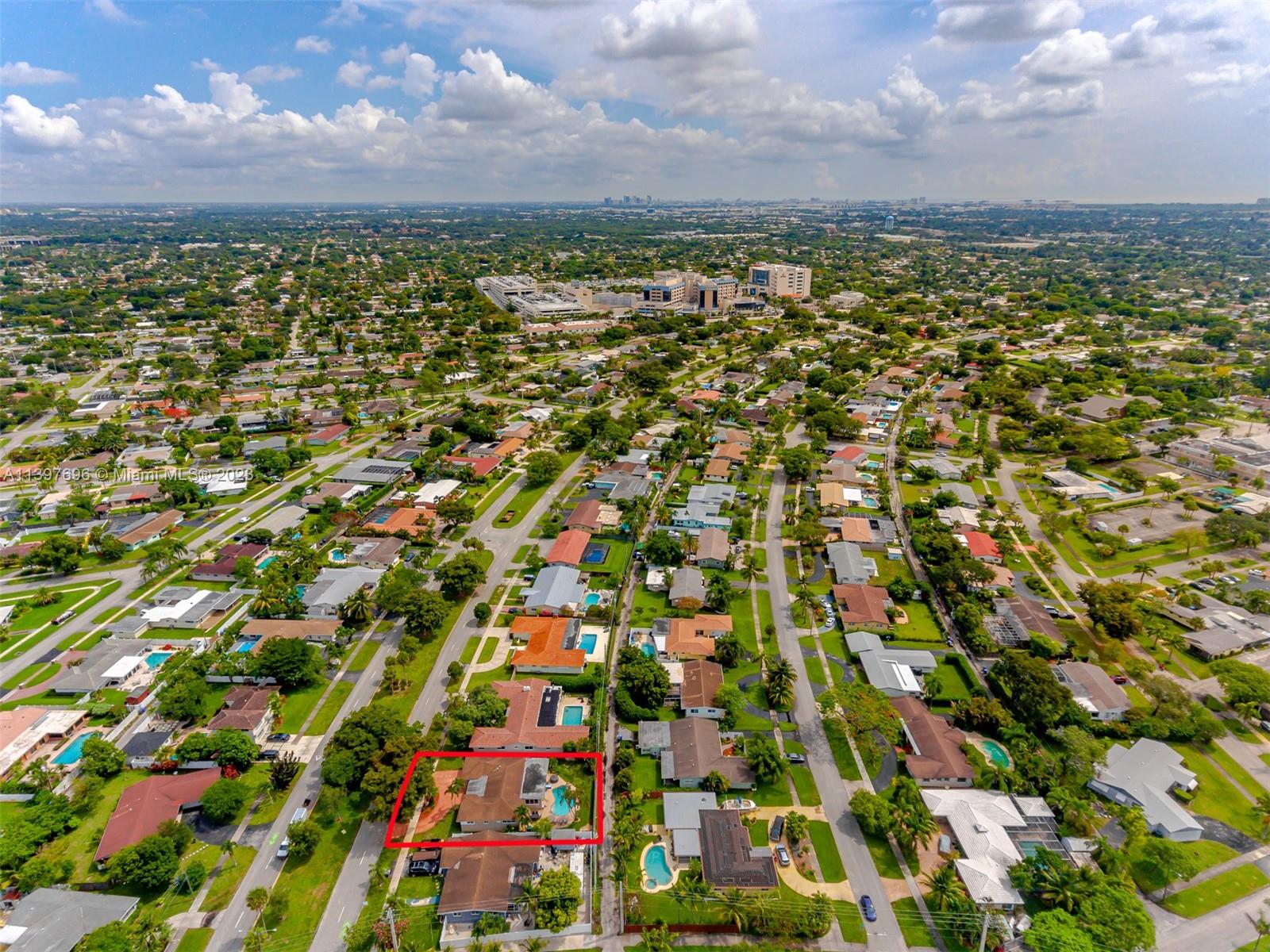307 North Rainbow Drive Hollywood, FL 33021 - Photo 72 of 74
