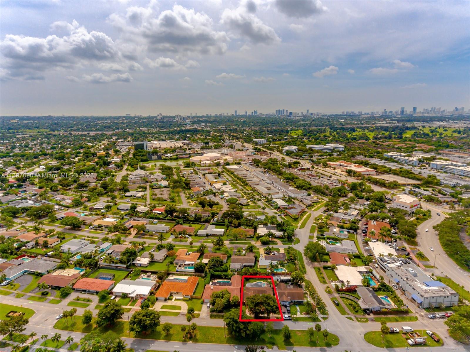 307 North Rainbow Drive Hollywood, FL 33021 - Photo 73 of 74