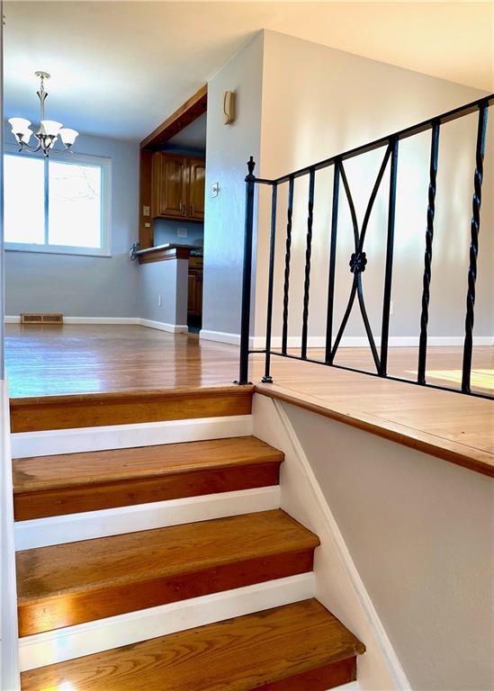 4516 Dawn Road Gibsonia, PA 15044 - Photo 3 of 25 Gallery Image 3