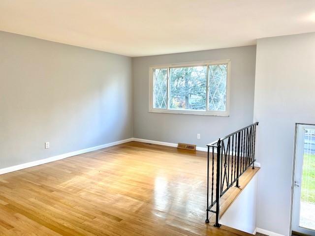 4516 Dawn Road Gibsonia, PA 15044 - Photo 4 of 25 Gallery Image 4