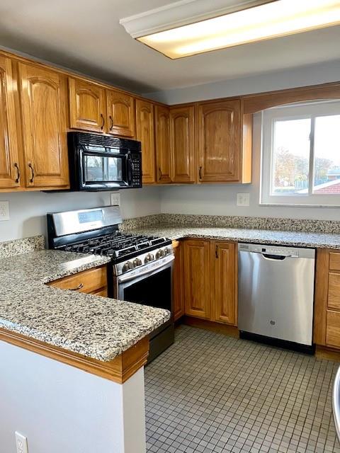 4516 Dawn Road Gibsonia, PA 15044 - Photo 6 of 25 Gallery Image 6