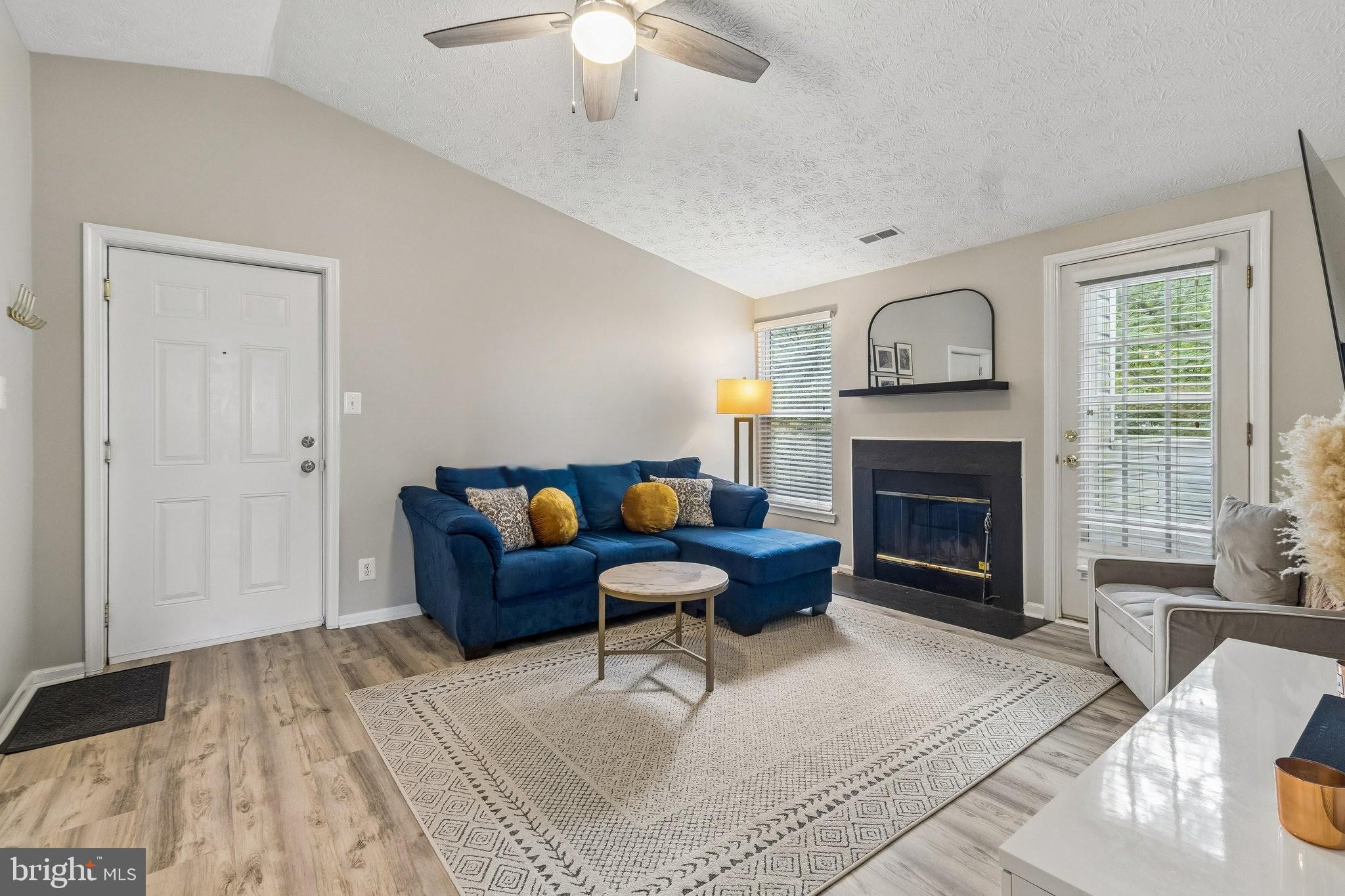 3933 Greencastle Road, Unit 307 Burtonsville, MD 20866 - Photo 3 of 18