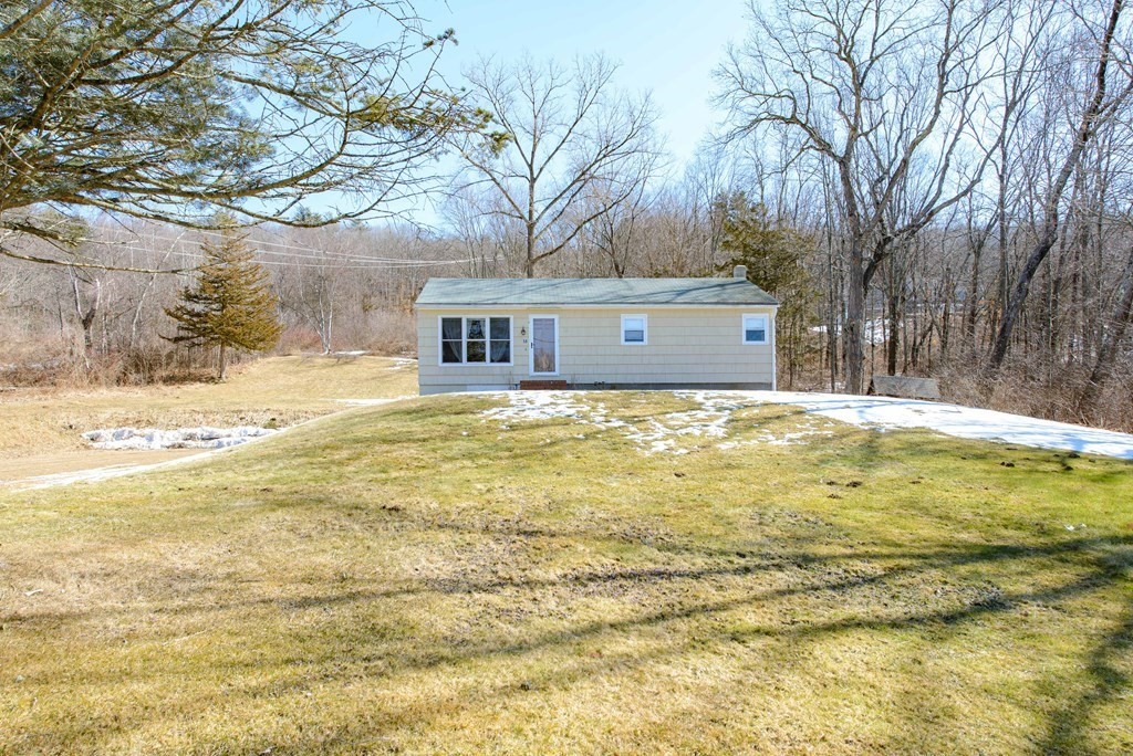 58 Washington Road Brimfield, MA 01010 - Photo 1 of 37