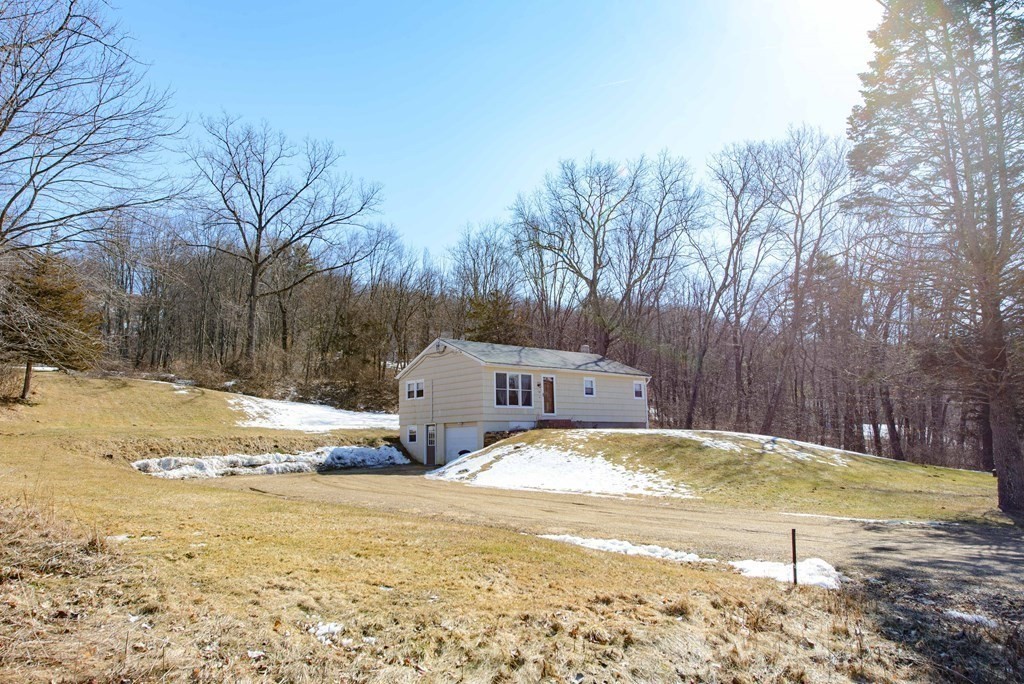 58 Washington Road Brimfield, MA 01010 - Photo 2 of 37
