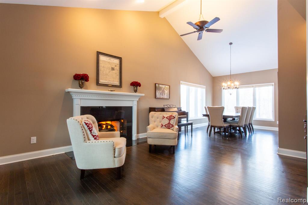 414 Roundview Drive Rochester, MI 48307 - Photo 52 of 57 Gallery Image 52