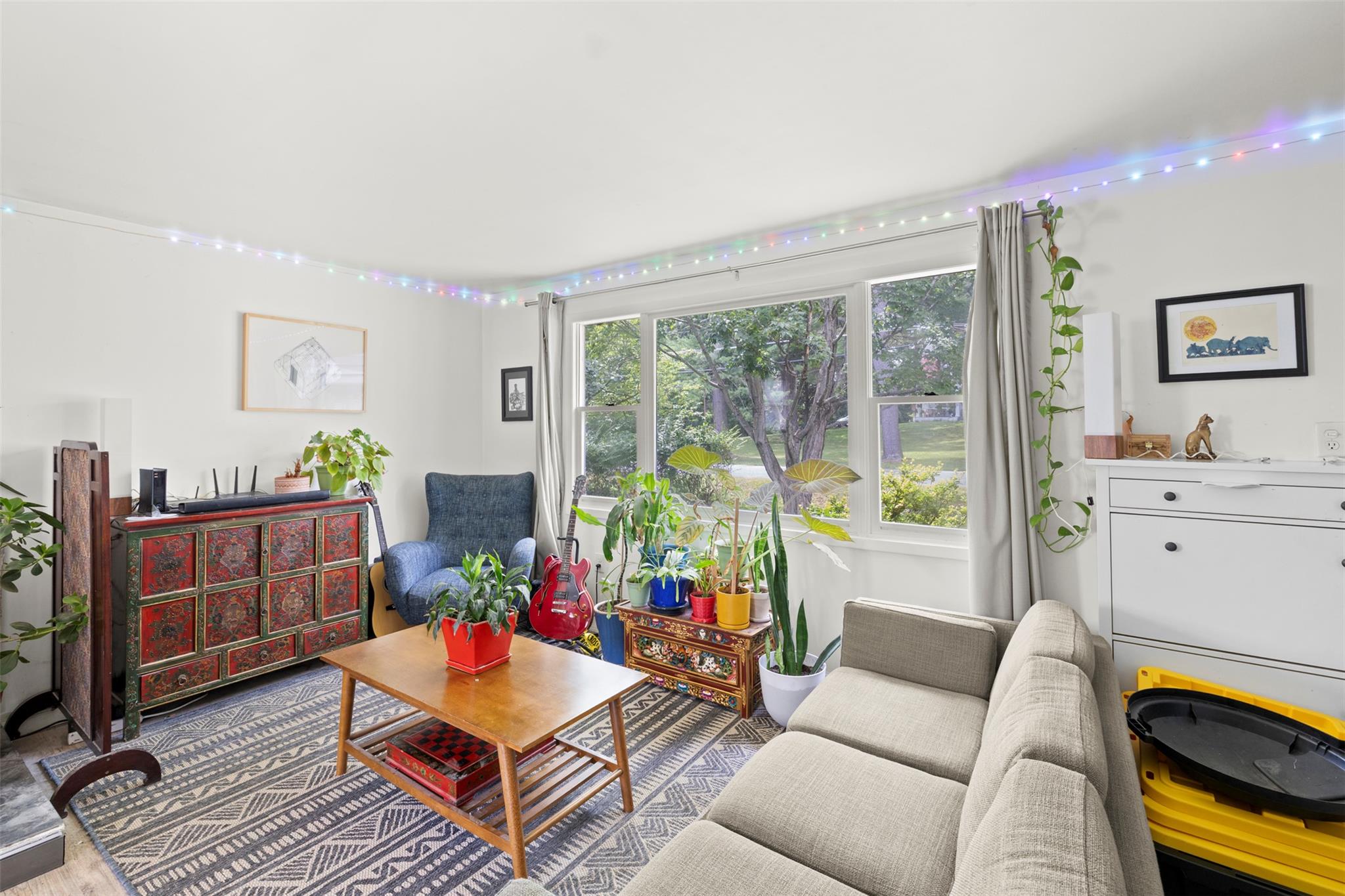 44 Woods Road Tivoli, NY 12583 - Photo 4 of 25 a living room with furniture and a window