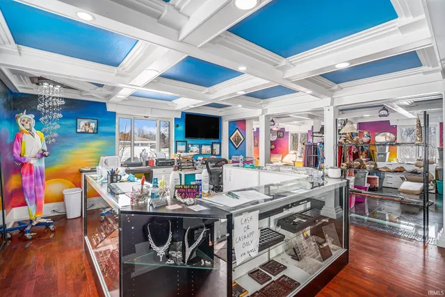 $175,000 | 23957 Highway 33, Elkhart, IN 46517