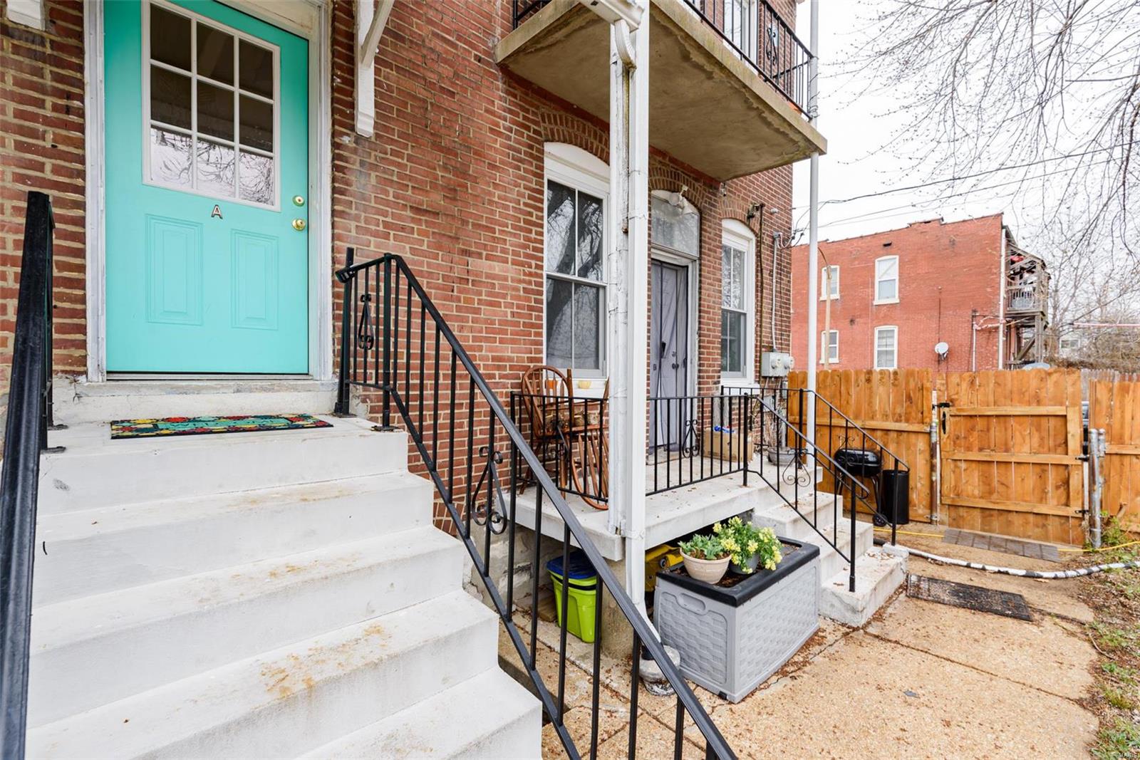 3442 Grace Avenue St. Louis, MO 63116 - Photo 4 of 25