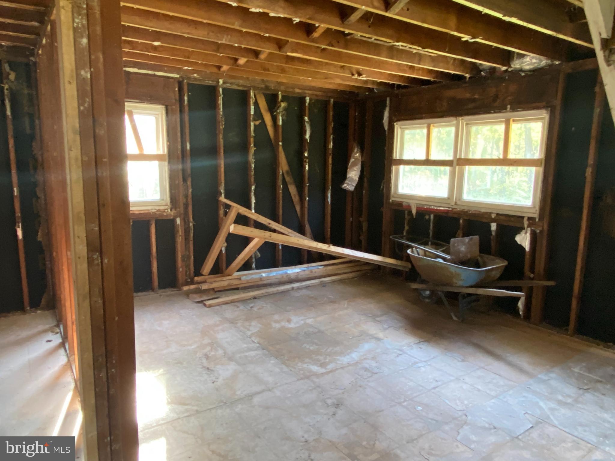 807 Hawks Bridge Road Salem, NJ 08079 - Photo 5 of 17