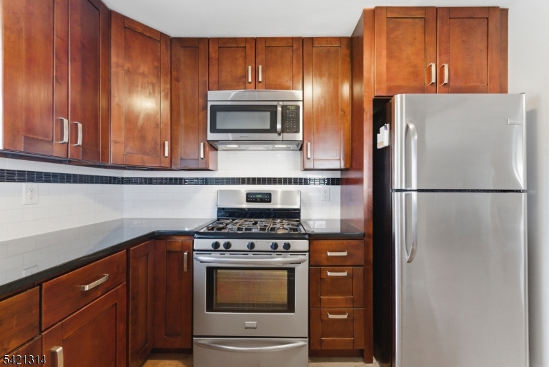 50 High Street, Unit 2 Passaic, NJ 07055 - Photo 11 of 30