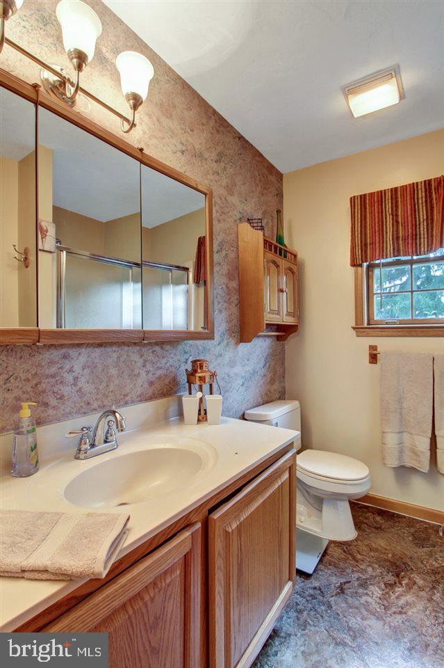 1430 Grandview Road Hanover, PA 17331 - Photo 11 of 25