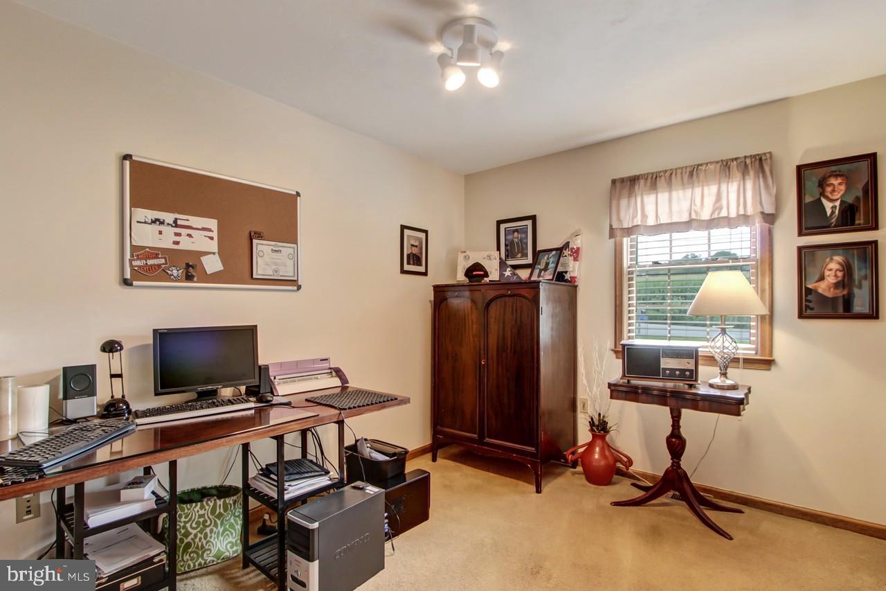 1430 Grandview Road Hanover, PA 17331 - Photo 13 of 25