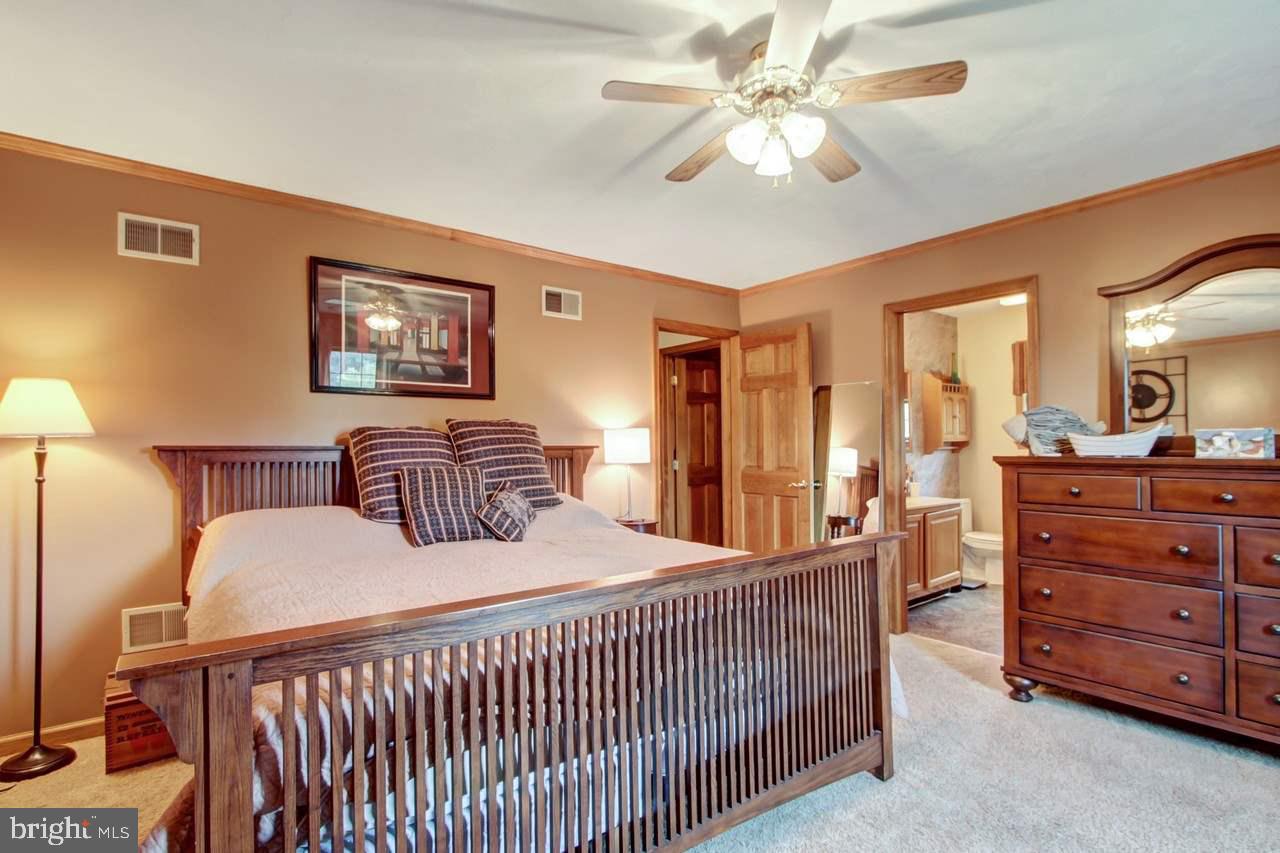 1430 Grandview Road Hanover, PA 17331 - Photo 10 of 25