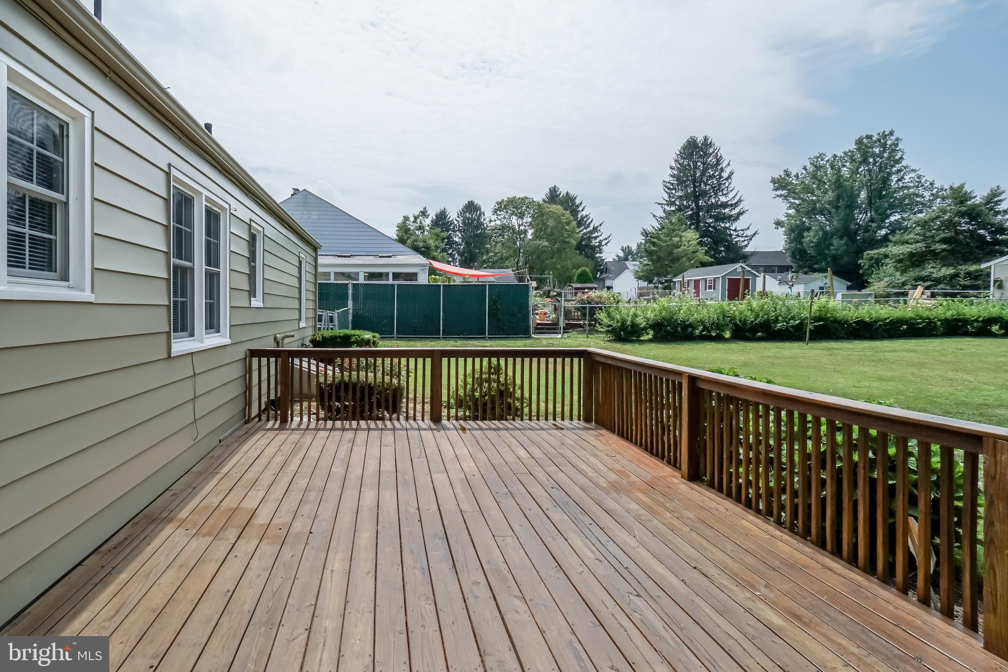 2604 Duncan Road Wilmington, DE 19808 - Photo 20 of 34 Delightful Deck
