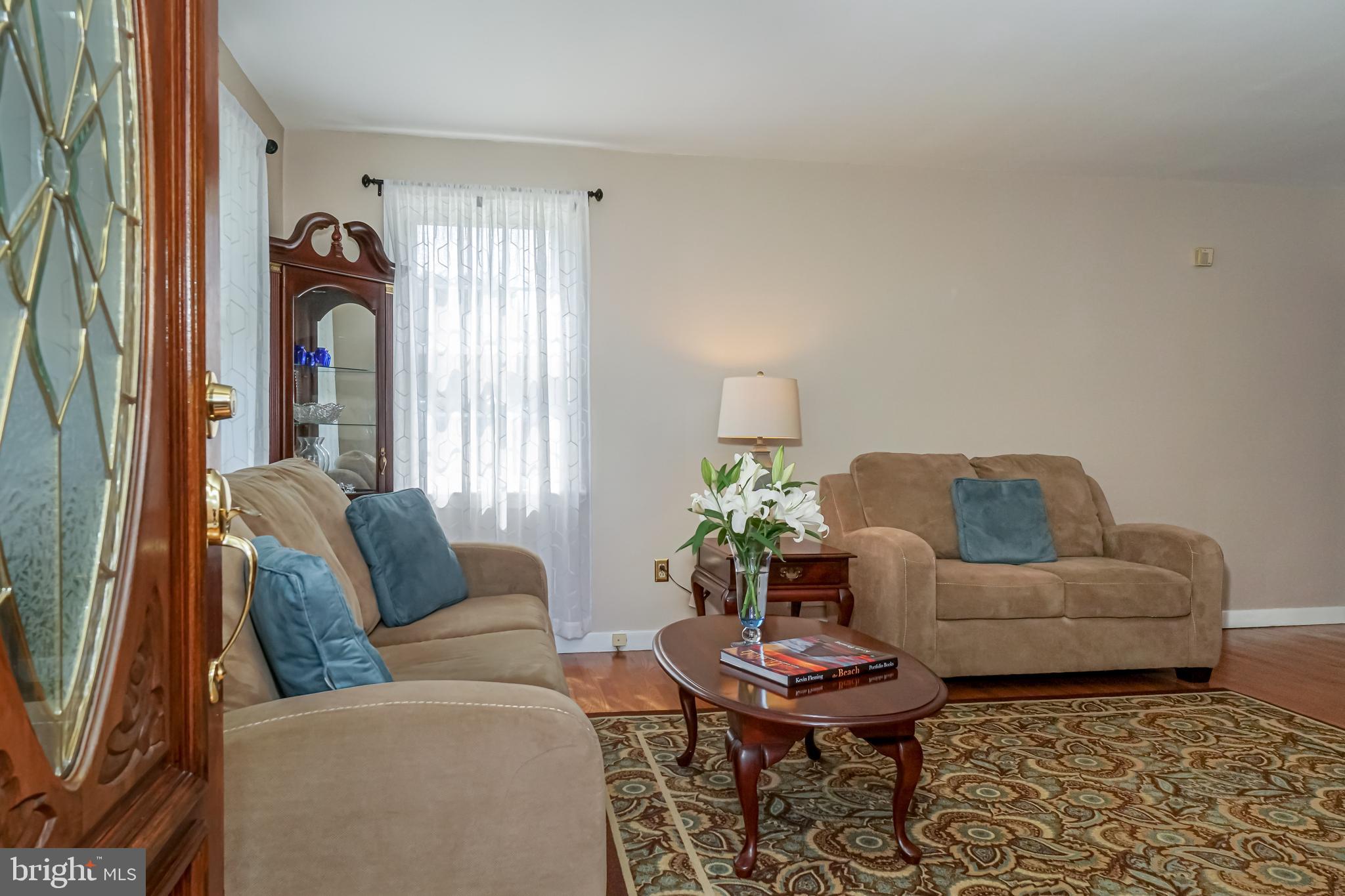 2604 Duncan Road Wilmington, DE 19808 - Photo 6 of 34 Family Room Entry