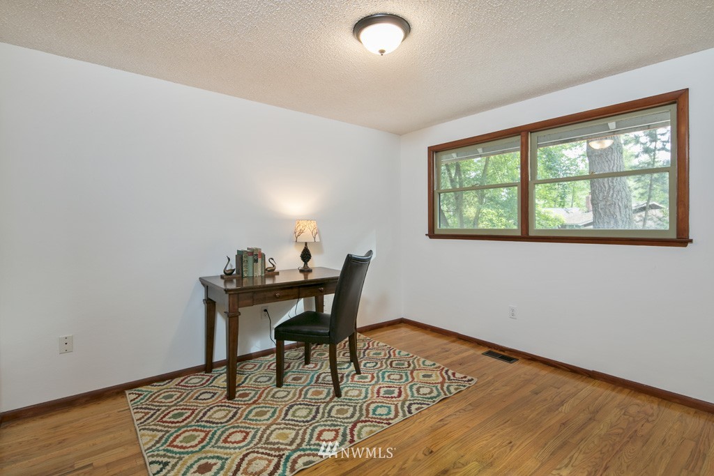 18800 Southeast 134th Street Renton, WA 98059 - Photo 8 of 18 Gallery Image 8