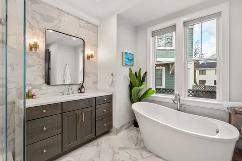 $1,699,000 | 5 Caspian Way, Unit U:2, Boston, MA 02125