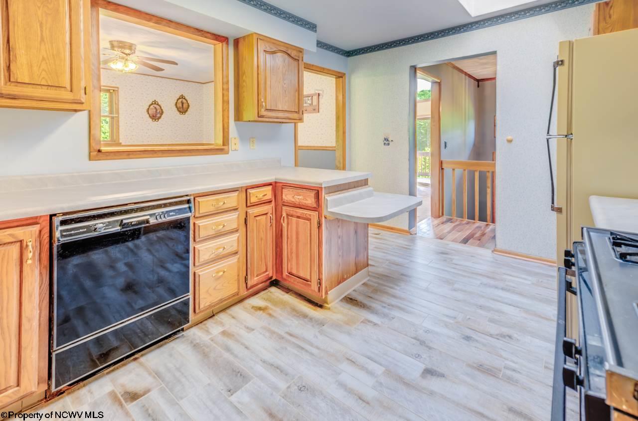 2785 Fairmont Road Morgantown, WV 26501 - Photo 8 of 20 Gallery Image 8