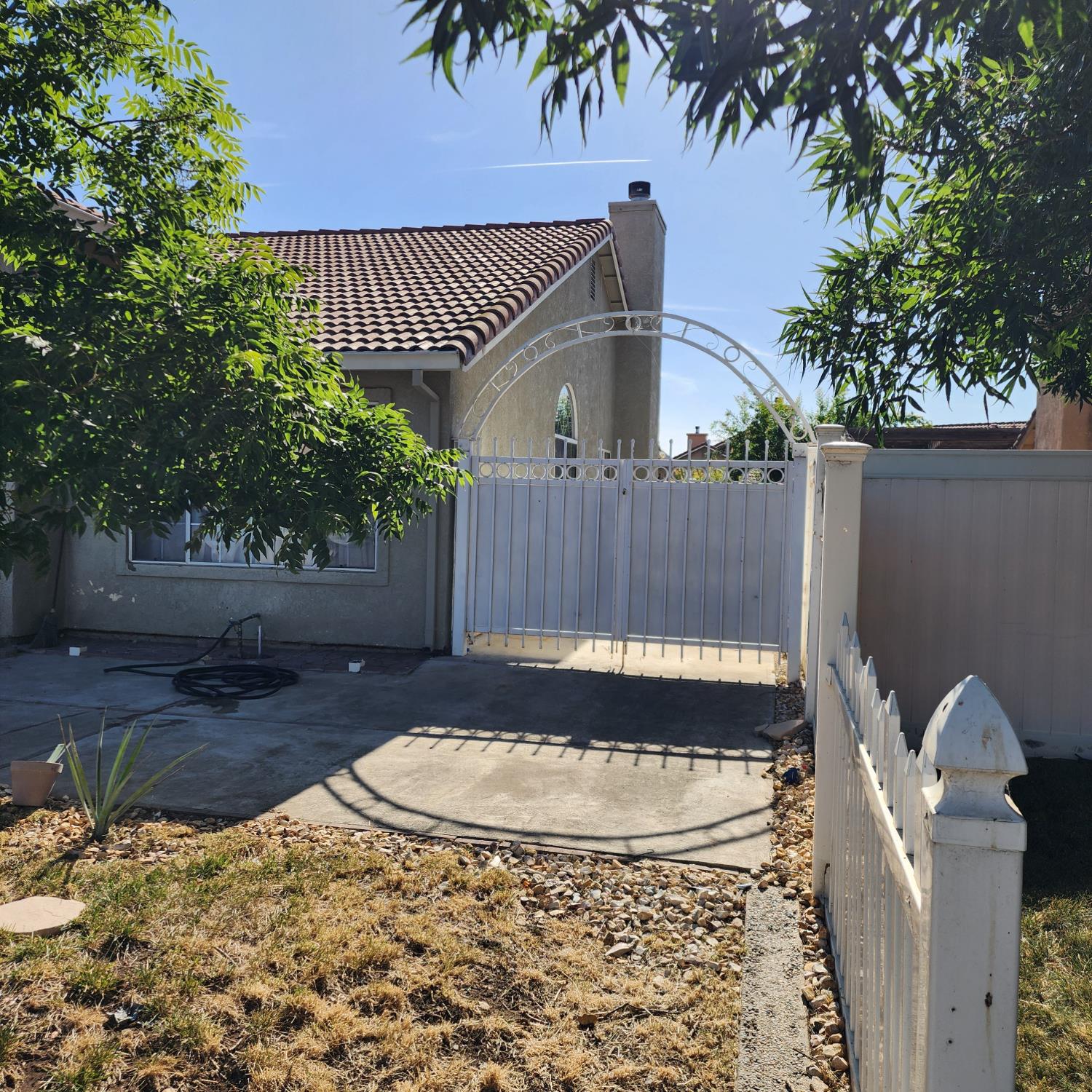64 Jensen Road Gustine, CA 95322 - Photo 8 of 55