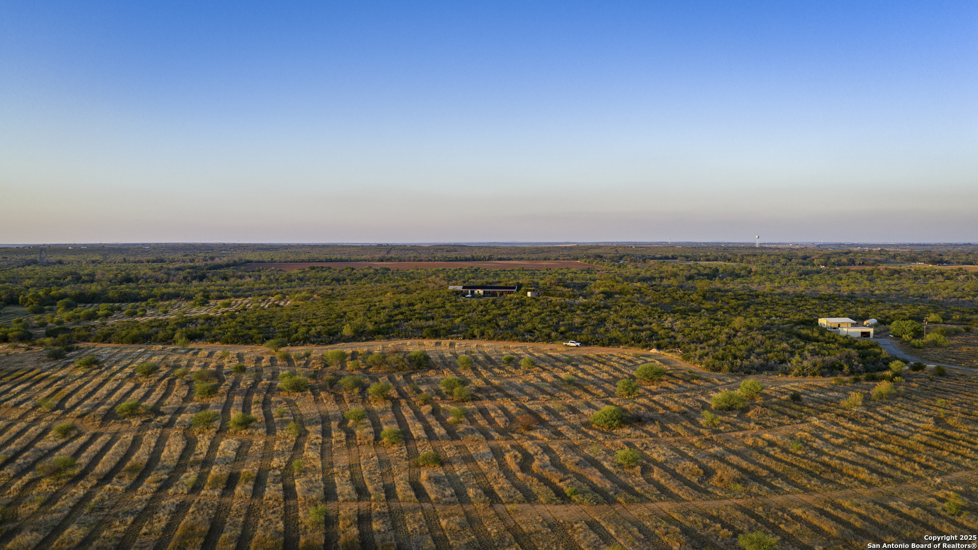514 County Road 669 Devine, TX 78016 - Photo 13 of 45 an outdoor view of house with ocean view