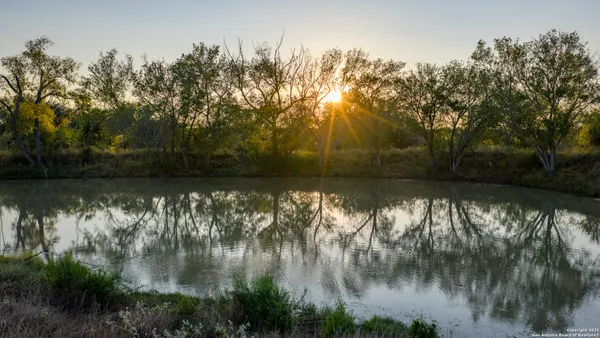 $2,497,000 | 514 County Road 669, Devine, TX 78016