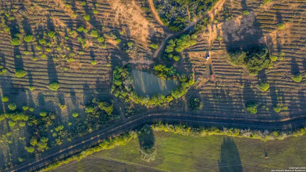 $2,497,000 | 514 County Road 669, Devine, TX 78016