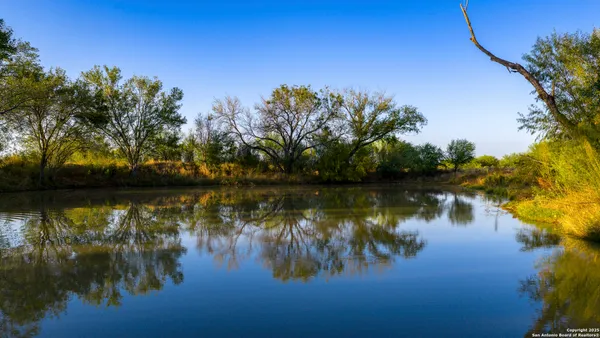 $2,497,000 | 514 County Road 669, Devine, TX 78016