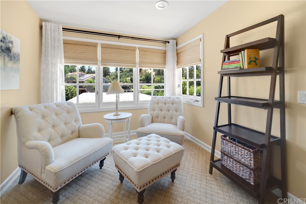 4716 Park Jacaranda Calabasas, CA 91302 - Photo 23 of 46