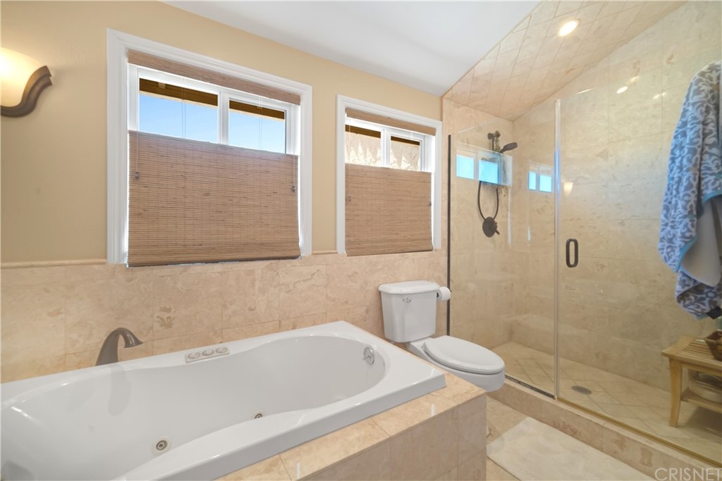 4716 Park Jacaranda Calabasas, CA 91302 - Photo 27 of 46