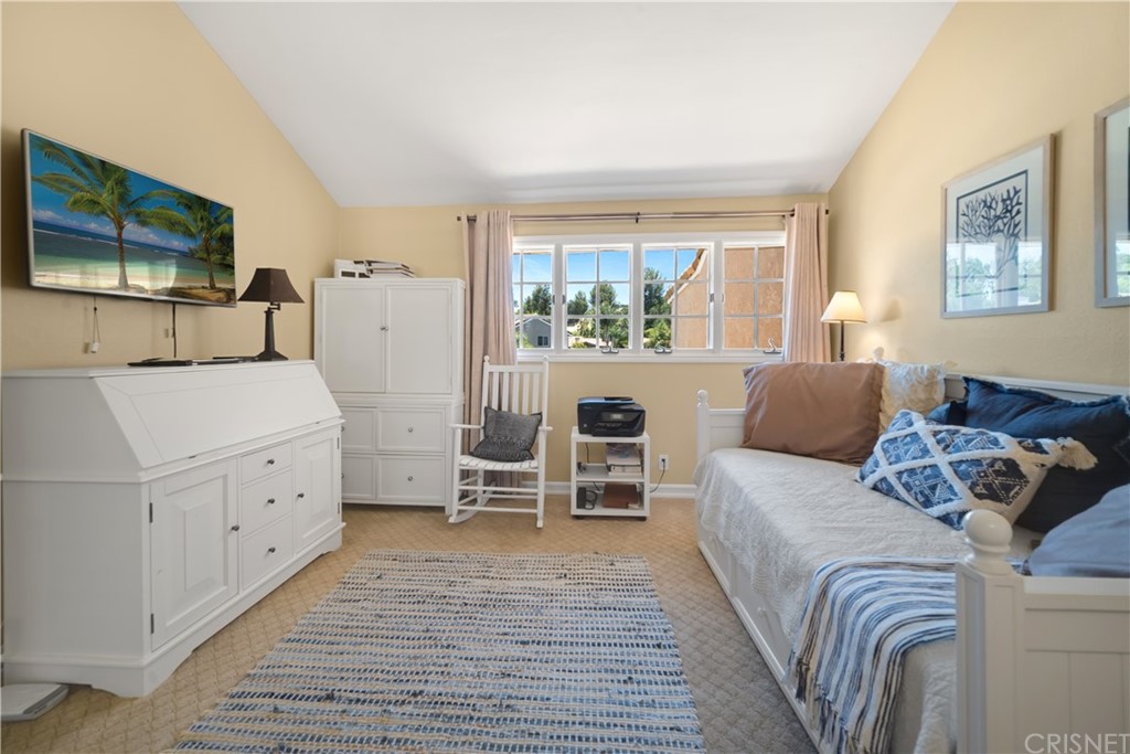 4716 Park Jacaranda Calabasas, CA 91302 - Photo 28 of 46