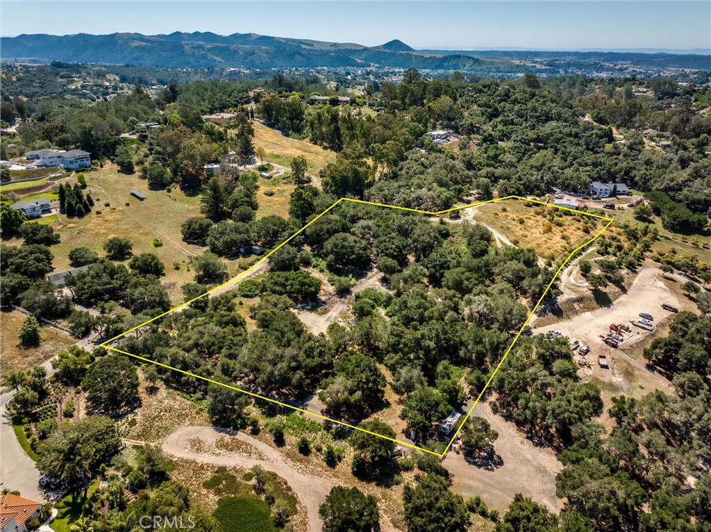 914 Red Rock Road Arroyo Grande, CA 93420 - Photo 4 of 10