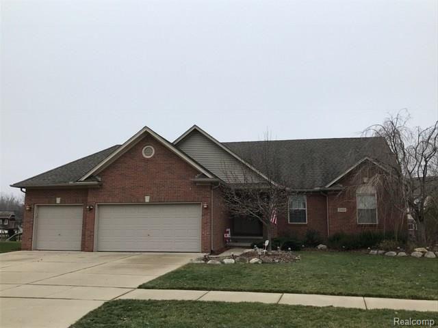 23420 Crescent Ridge Drive New Boston, MI 48164 - Photo 1 of 21