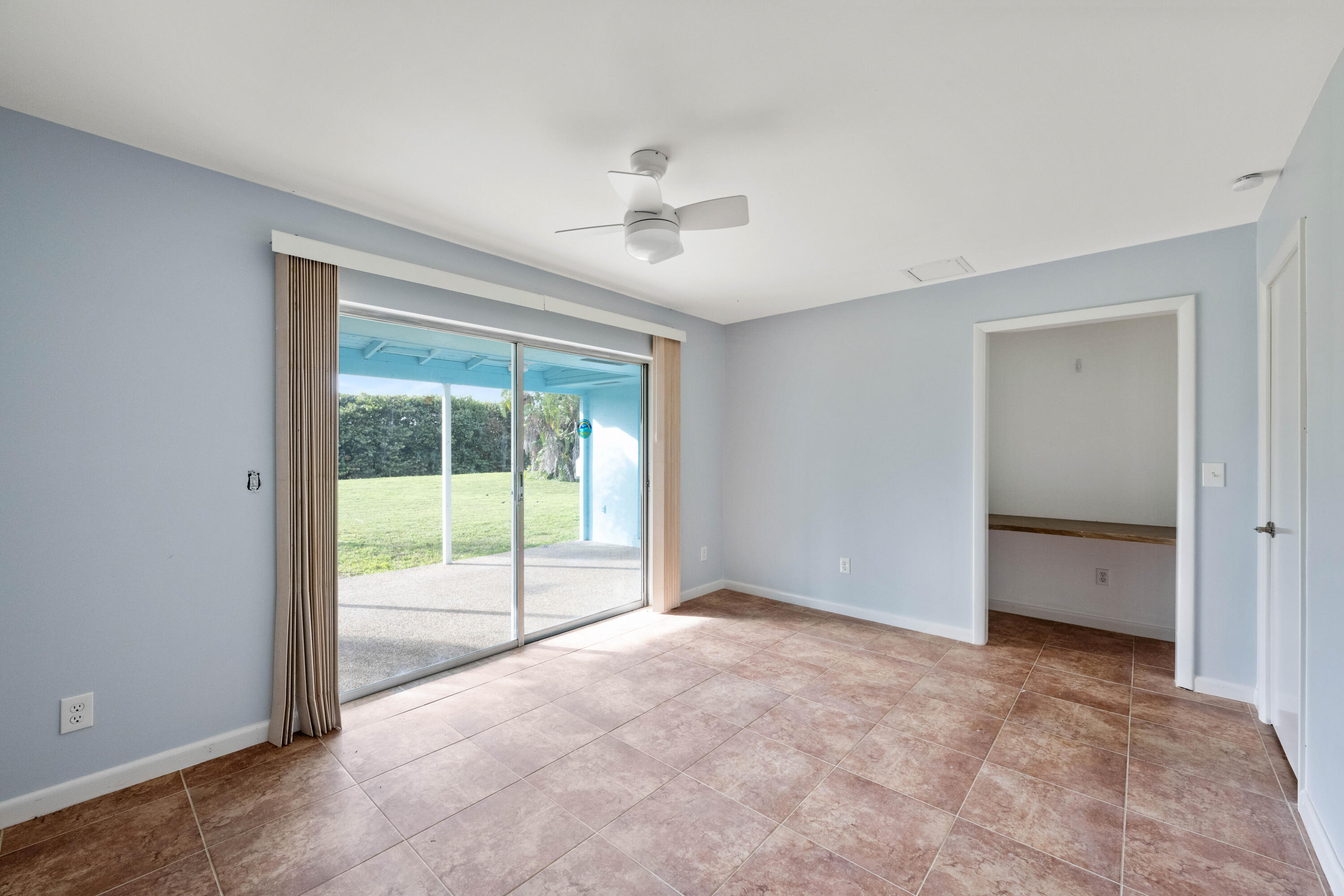 246 Akron Road Lake Worth, FL 33467 - Photo 28 of 50 DSC_5196